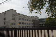 朱雀第三小学校-自社.JPG